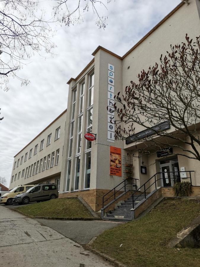 Sporthotel Milevsko Esterno foto